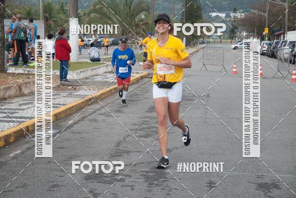 Buy your photos of the eventMeia Maratona Internacional de Peru�be on Fotop