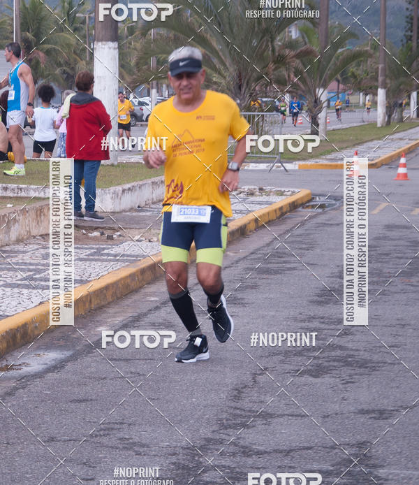 Buy your photos of the eventMeia Maratona Internacional de Peru�be on Fotop