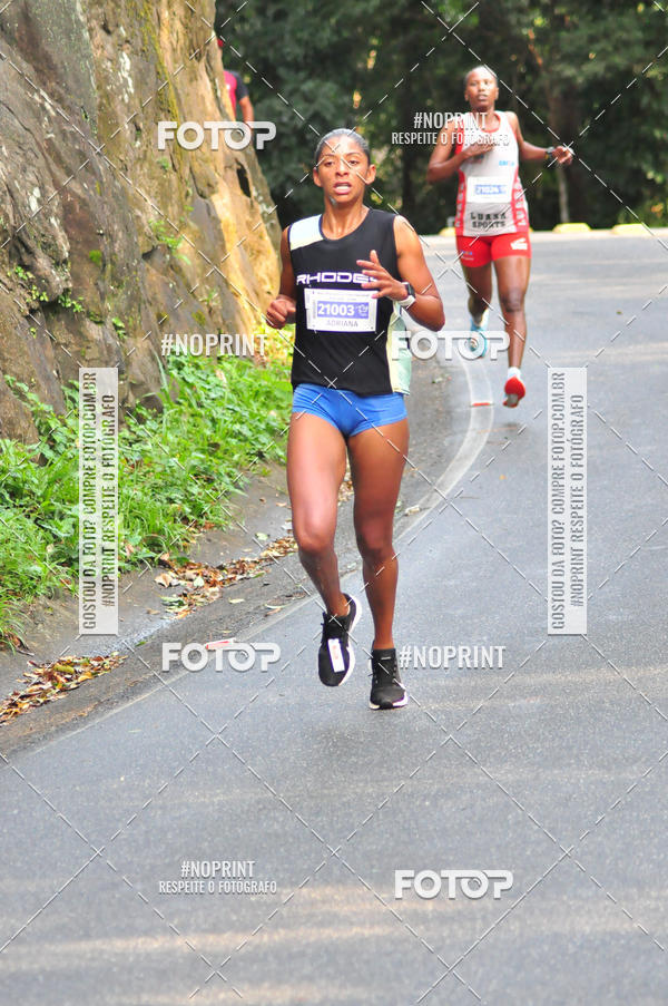 Buy your photos of the eventMeia Maratona Internacional de Peru�be on Fotop