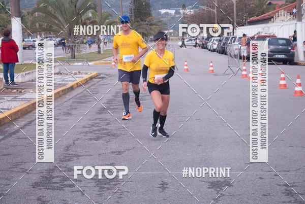 Buy your photos of the eventMeia Maratona Internacional de Peru�be on Fotop