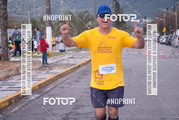 Buy your photos of the eventMeia Maratona Internacional de Peru�be on Fotop