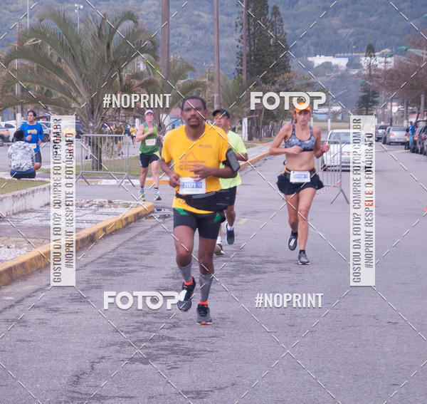 Buy your photos of the eventMeia Maratona Internacional de Peru�be on Fotop