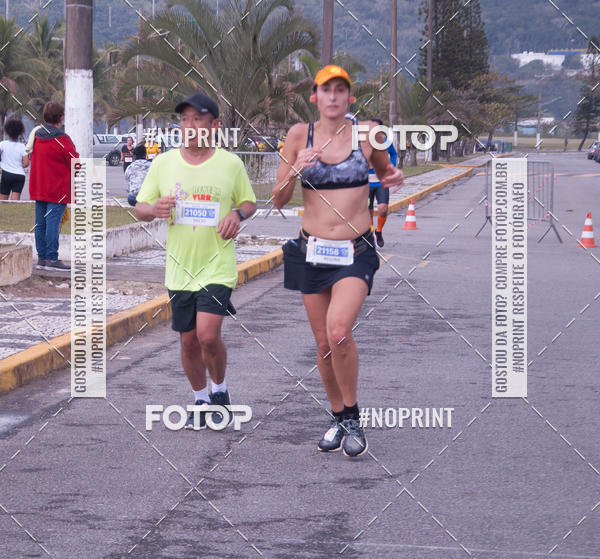 Buy your photos of the eventMeia Maratona Internacional de Peru�be on Fotop