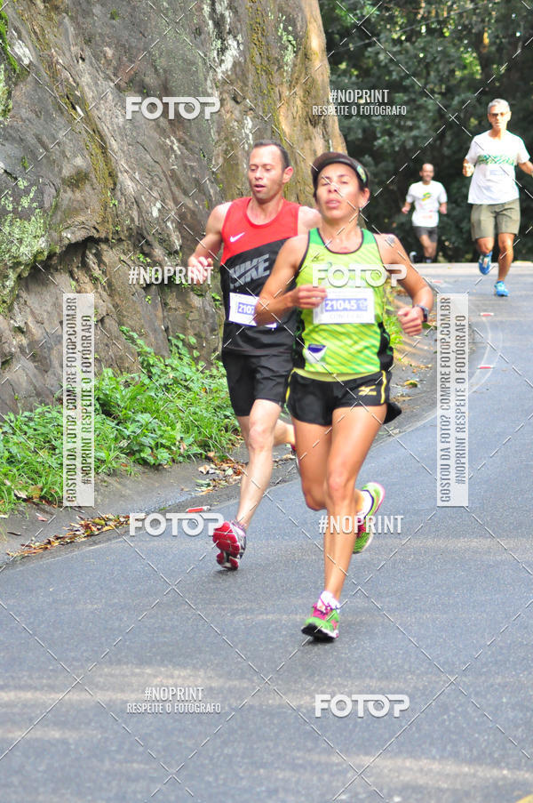 Buy your photos of the eventMeia Maratona Internacional de Peru�be on Fotop