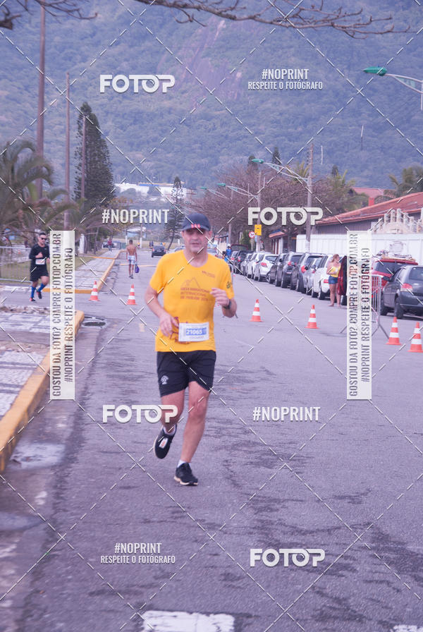 Buy your photos of the eventMeia Maratona Internacional de Peru�be on Fotop