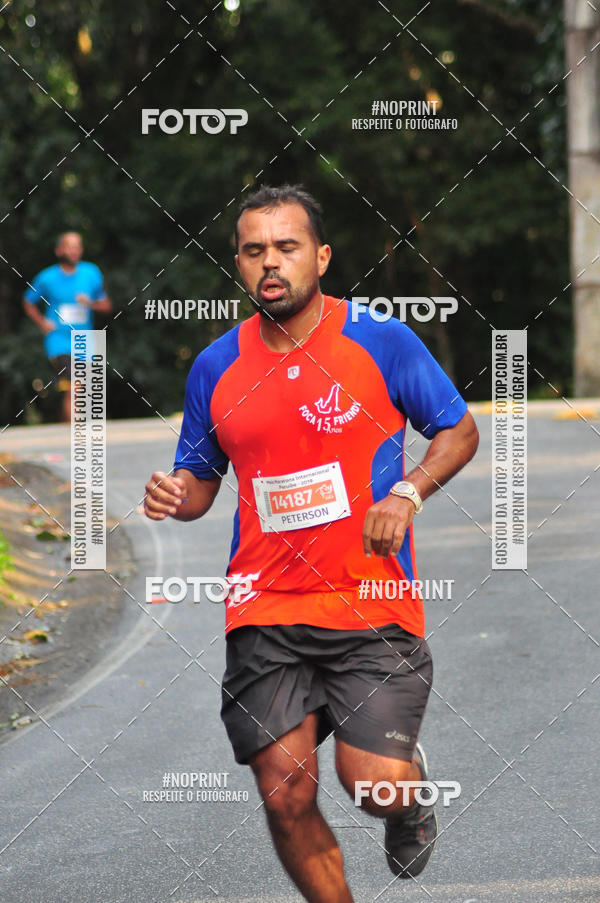Buy your photos of the eventMeia Maratona Internacional de Peru�be on Fotop