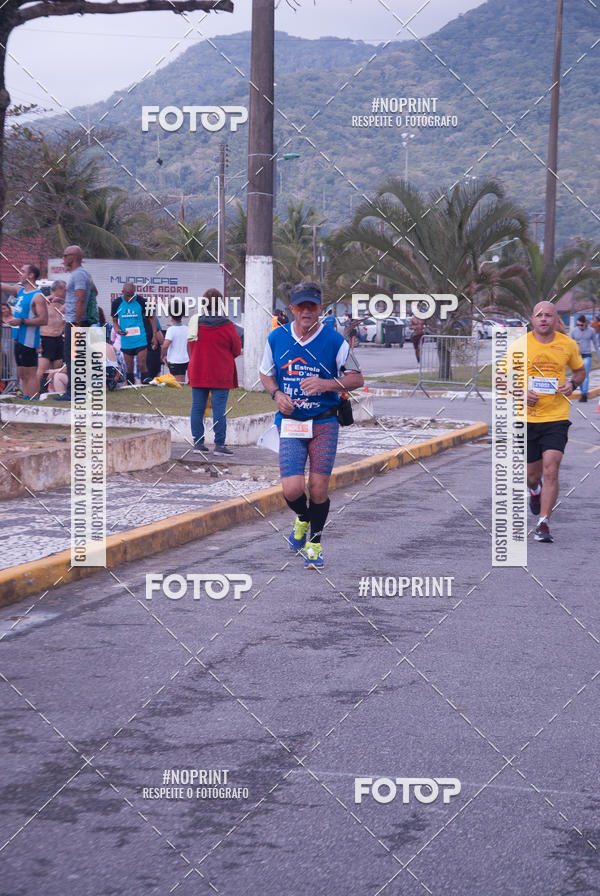 Buy your photos of the eventMeia Maratona Internacional de Peru�be on Fotop