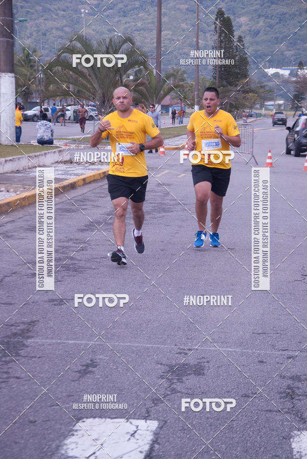 Buy your photos of the eventMeia Maratona Internacional de Peru�be on Fotop