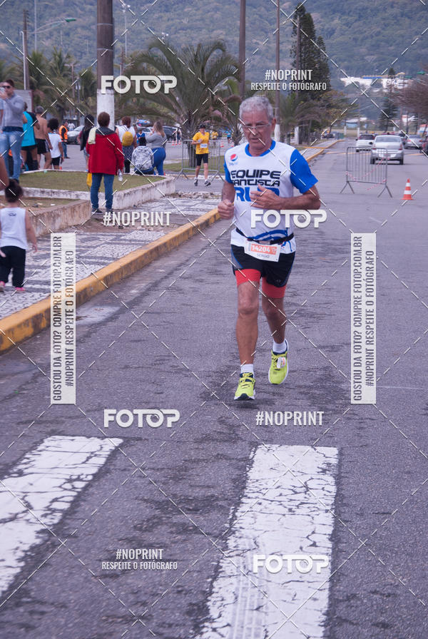 Buy your photos of the eventMeia Maratona Internacional de Peru�be on Fotop