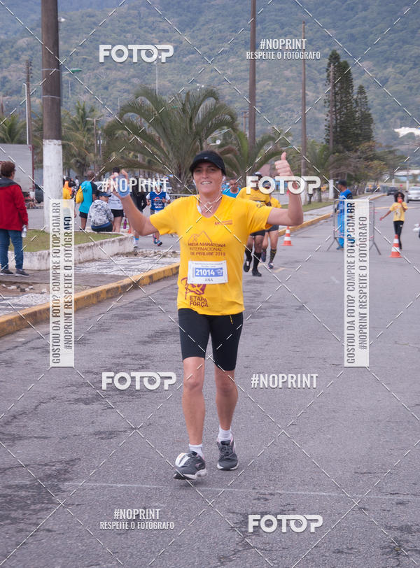 Buy your photos of the eventMeia Maratona Internacional de Peru�be on Fotop