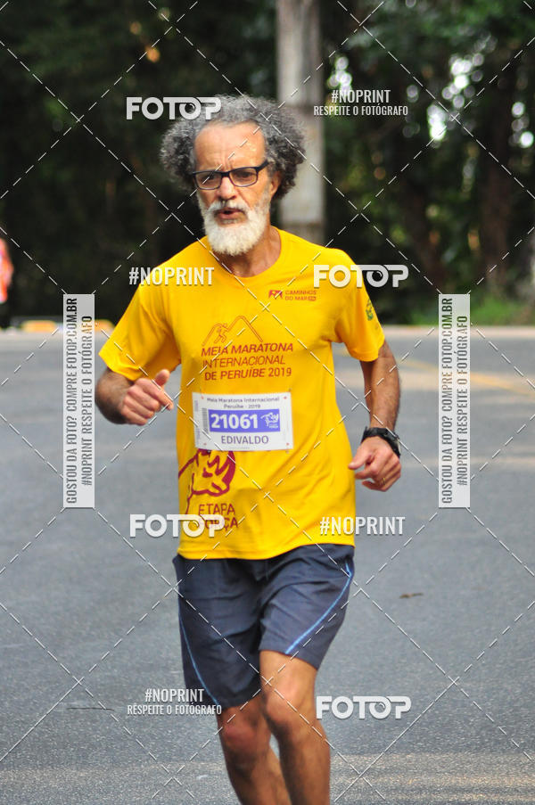 Buy your photos of the eventMeia Maratona Internacional de Peru�be on Fotop