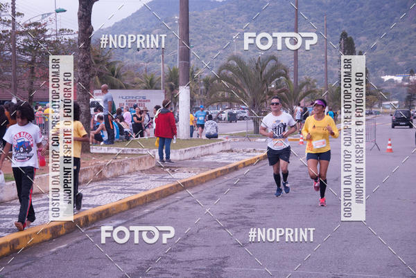Buy your photos of the eventMeia Maratona Internacional de Peru�be on Fotop