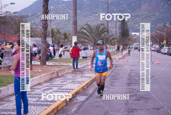Buy your photos of the eventMeia Maratona Internacional de Peru�be on Fotop