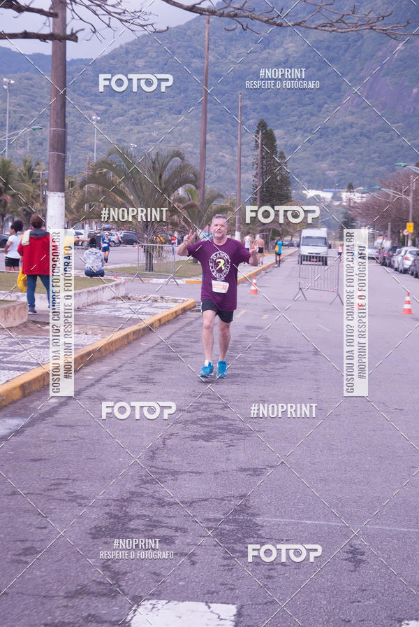 Buy your photos of the eventMeia Maratona Internacional de Peru�be on Fotop