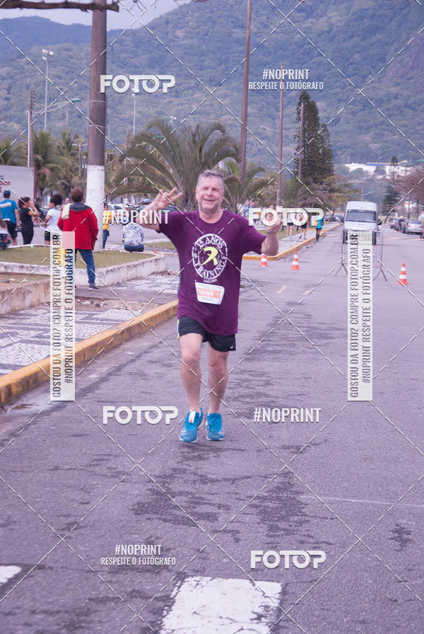 Buy your photos of the eventMeia Maratona Internacional de Peru�be on Fotop