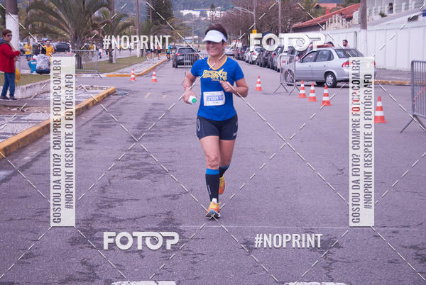 Buy your photos of the eventMeia Maratona Internacional de Peru�be on Fotop
