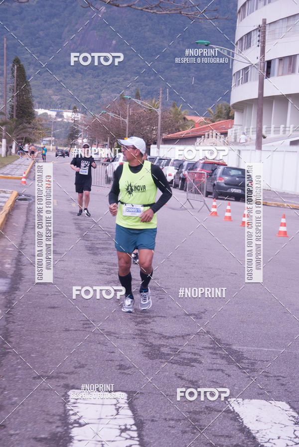 Buy your photos of the eventMeia Maratona Internacional de Peru�be on Fotop
