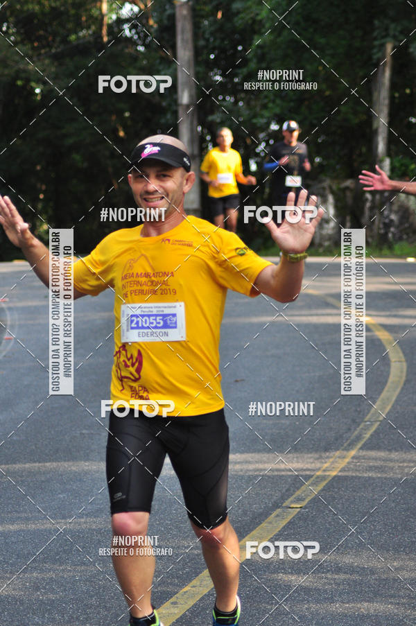 Buy your photos of the eventMeia Maratona Internacional de Peru�be on Fotop