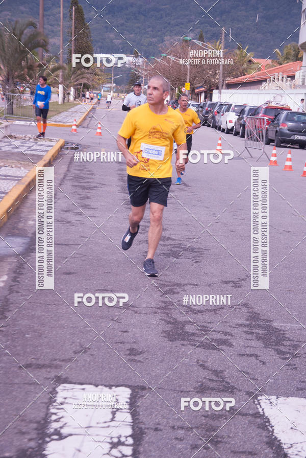 Buy your photos of the eventMeia Maratona Internacional de Peru�be on Fotop