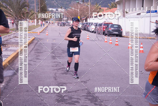 Buy your photos of the eventMeia Maratona Internacional de Peru�be on Fotop
