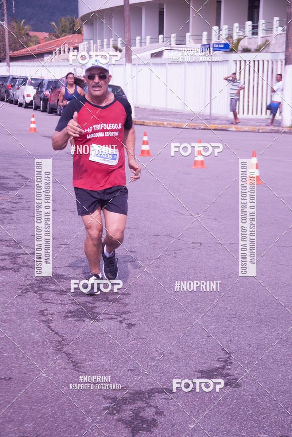 Buy your photos of the eventMeia Maratona Internacional de Peru�be on Fotop