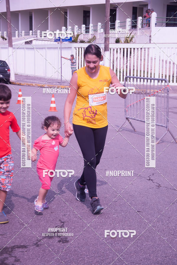 Buy your photos of the eventMeia Maratona Internacional de Peru�be on Fotop
