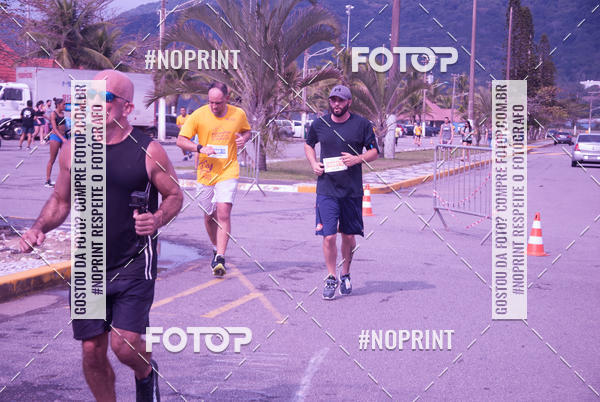 Buy your photos of the eventMeia Maratona Internacional de Peru�be on Fotop