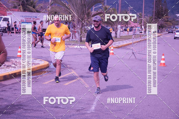 Buy your photos of the eventMeia Maratona Internacional de Peru�be on Fotop