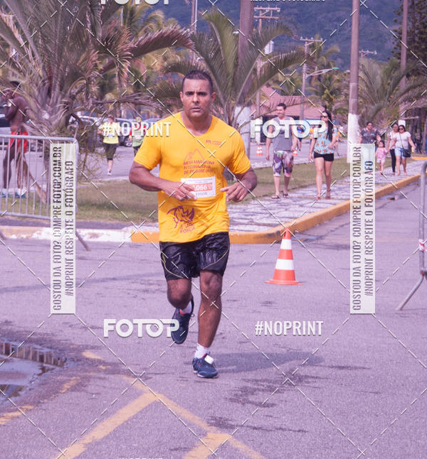 Buy your photos of the eventMeia Maratona Internacional de Peru�be on Fotop