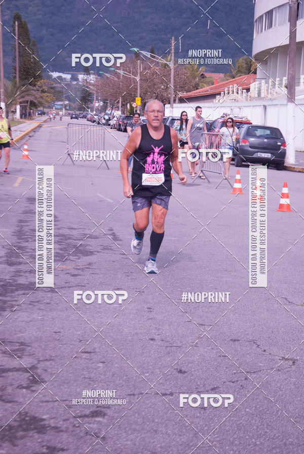 Buy your photos of the eventMeia Maratona Internacional de Peru�be on Fotop