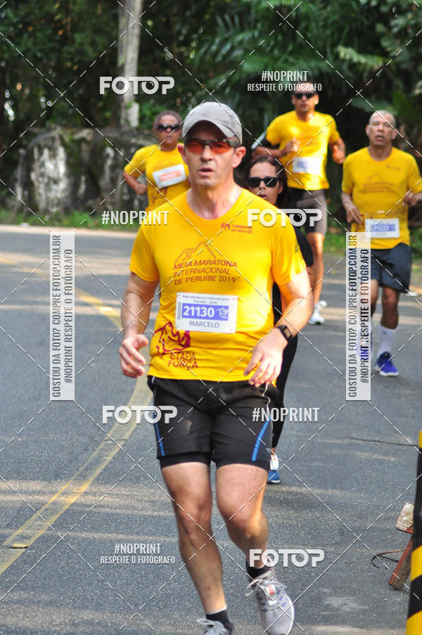 Buy your photos of the eventMeia Maratona Internacional de Peru�be on Fotop