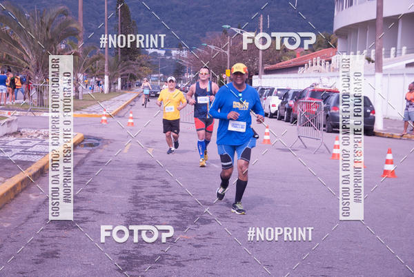 Buy your photos of the eventMeia Maratona Internacional de Peru�be on Fotop