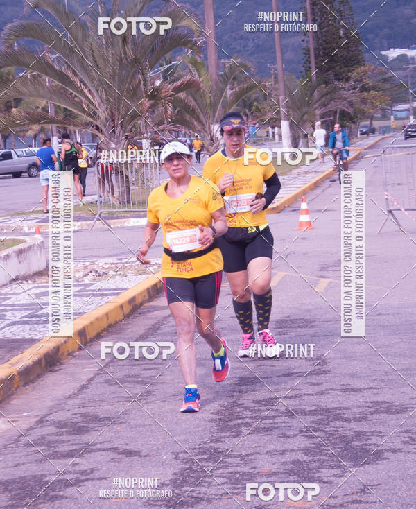 Buy your photos of the eventMeia Maratona Internacional de Peru�be on Fotop