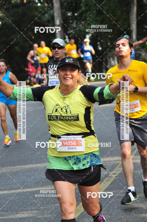 Buy your photos of the eventMeia Maratona Internacional de Peru�be on Fotop