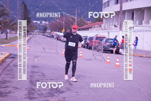 Buy your photos of the eventMeia Maratona Internacional de Peru�be on Fotop