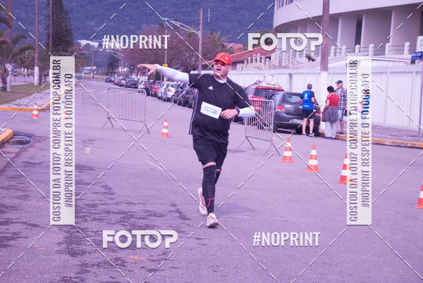 Buy your photos of the eventMeia Maratona Internacional de Peru�be on Fotop