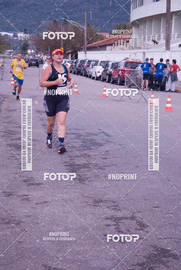 Buy your photos of the eventMeia Maratona Internacional de Peru�be on Fotop