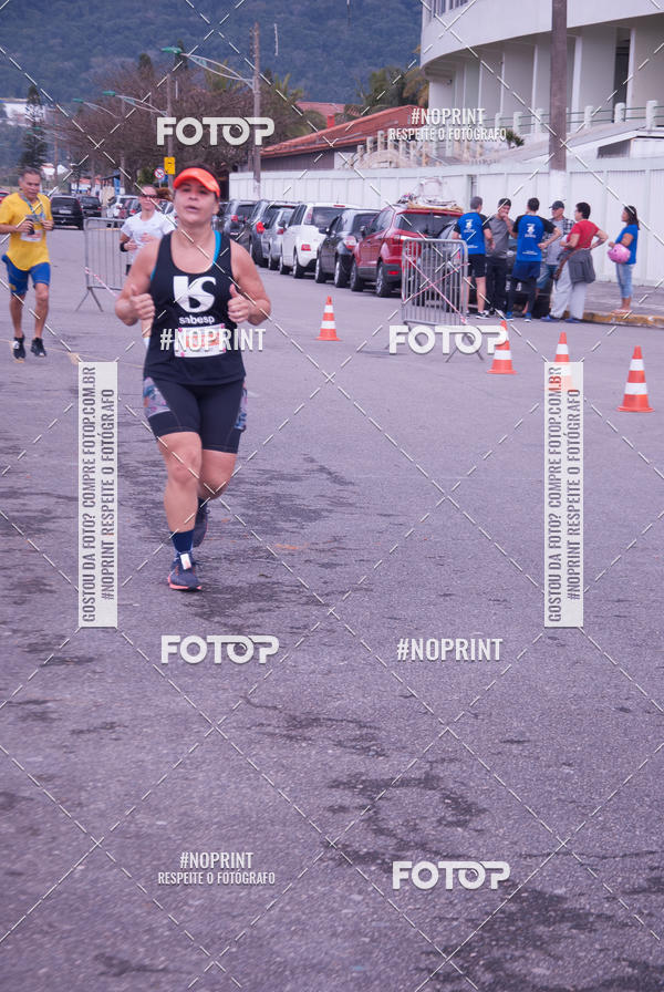 Buy your photos of the eventMeia Maratona Internacional de Peru�be on Fotop