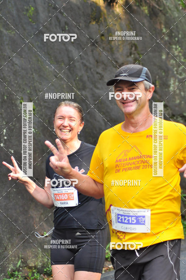 Buy your photos of the eventMeia Maratona Internacional de Peru�be on Fotop