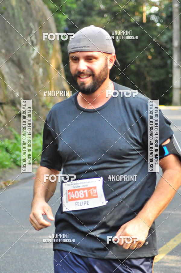 Buy your photos of the eventMeia Maratona Internacional de Peru�be on Fotop