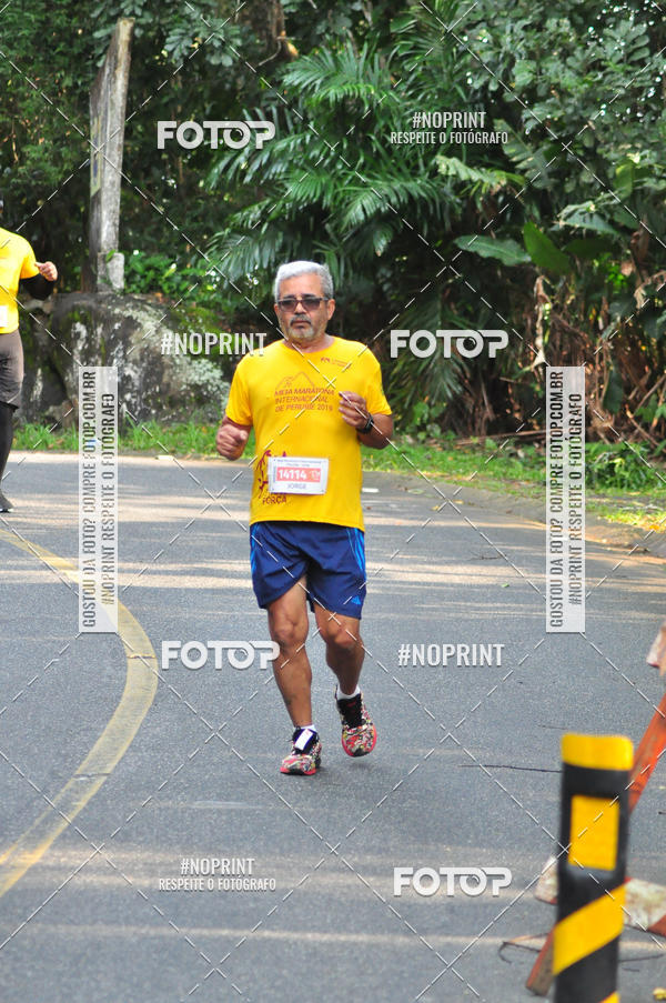 Buy your photos of the eventMeia Maratona Internacional de Peru�be on Fotop