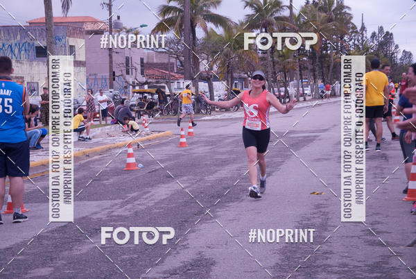 Buy your photos of the eventMeia Maratona Internacional de Peru�be on Fotop
