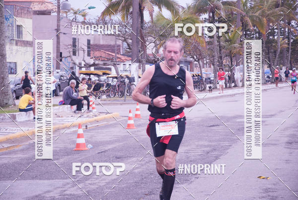Buy your photos of the eventMeia Maratona Internacional de Peru�be on Fotop