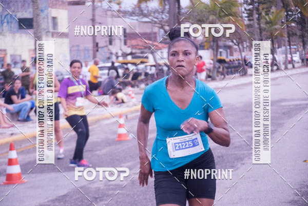 Buy your photos of the eventMeia Maratona Internacional de Peru�be on Fotop