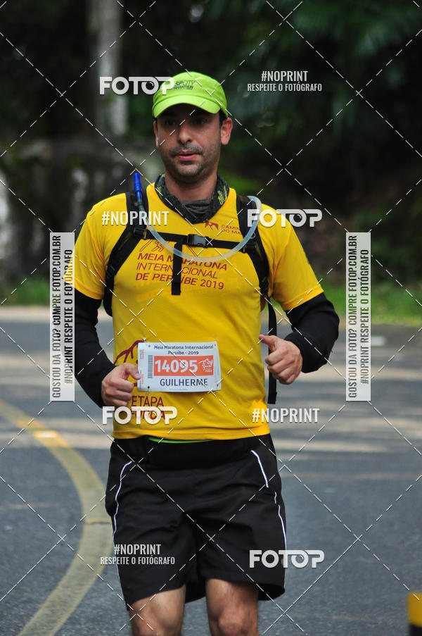 Buy your photos of the eventMeia Maratona Internacional de Peru�be on Fotop