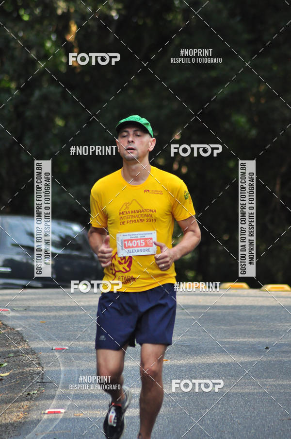 Buy your photos of the eventMeia Maratona Internacional de Peru�be on Fotop