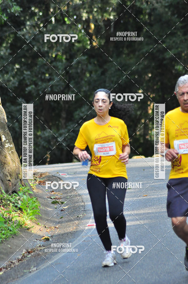 Buy your photos of the eventMeia Maratona Internacional de Peru�be on Fotop