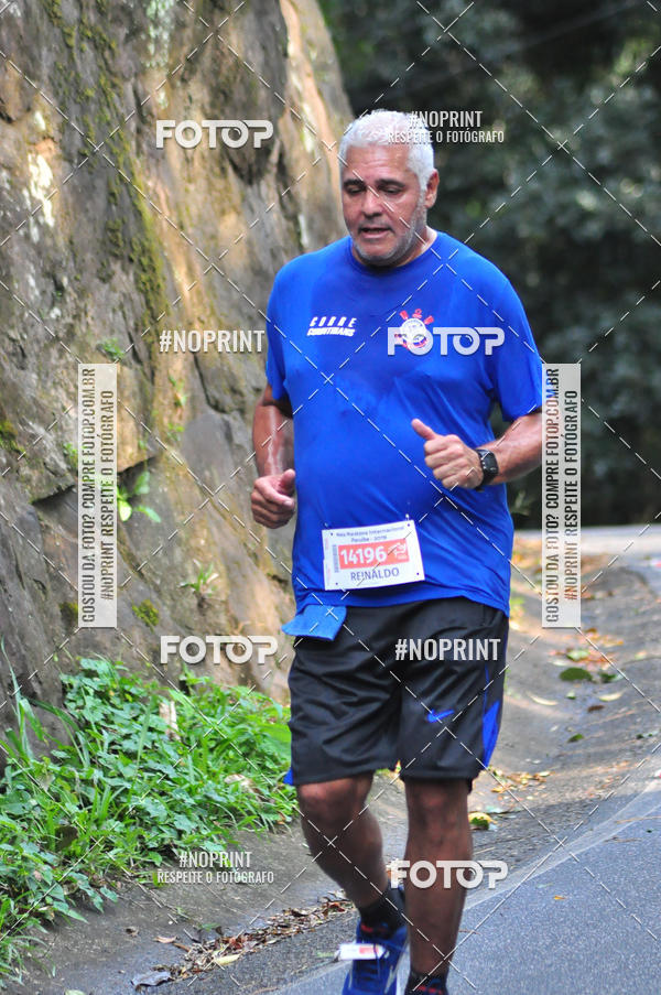 Buy your photos of the eventMeia Maratona Internacional de Peru�be on Fotop