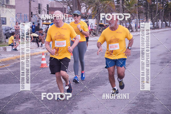 Buy your photos of the eventMeia Maratona Internacional de Peru�be on Fotop