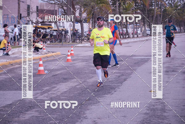 Buy your photos of the eventMeia Maratona Internacional de Peru�be on Fotop